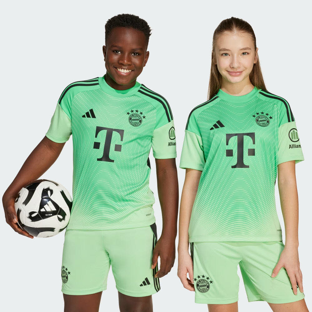 FCB GK JSY Y